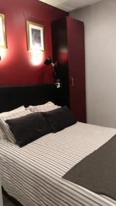 Krevet ili kreveti u jedinici u objektu Lisbon Heart Santa Marta Apartment