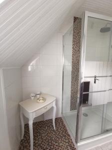 Kúpeľňa v ubytovaní la frégate blanche