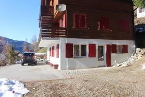 Nespecifikovaný výhled na hory nebo výhled na hory při pohledu z apartmánu