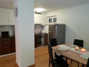 Kuchyň nebo kuchyňský kout v ubytování Haus Siegfried
