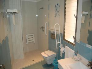 Koupelna v ubytování Hotel Almoradi