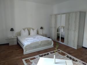 Кровать или кровати в номере Villa Birkenfeld