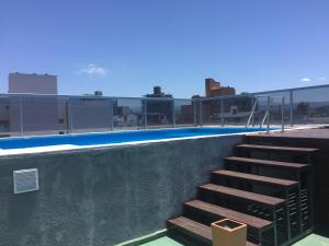 Piscina di Dpto Villa Carlos Paz - cochera auto chico o nelle vicinanze