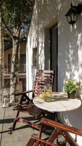 Patio lub wspólna przestrzeń na świeżym powietrzu w obiekcie Pelikan Resort Dźwirzyno - Domki przy plaży