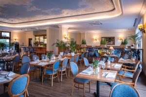 Reštaurácia alebo iné gastronomické zariadenie v ubytovaní Hotel Włoski Italia Boutique Old Town Poznań