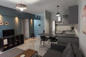 Kuchyň nebo kuchyňský kout v ubytování Centrally Located Apartment