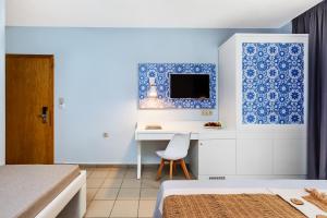TV in/ali zabaviščno središče v nastanitvi Core Hotel