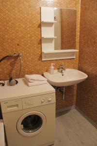 Ett badrum på Betariel Apartments S32