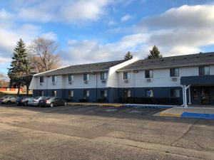 Imagen de la galería de Burnsville Inn & Suites, en Burnsville