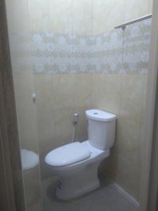 ห้องน้ำของ skyz hostel