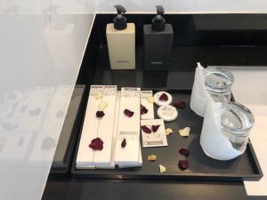 Kemudahan buat kopi dan teh di Hotel Rose Hill