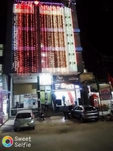 Gambar di galeri bagi Hotel Surya Palace di Chaumu