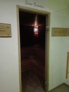 Zdjęcie z galerii obiektu Hotel Denny w mieście Pinzolo