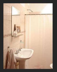 Bilik mandi di La casita uno y dos +12 gambar