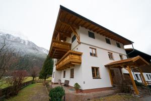 Výhľad na hory alebo výhľad na hory priamo z apartmánu