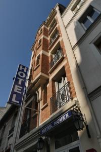 パリにあるHotel Novex Parisのギャラリーの写真