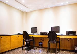 TV a/nebo společenská místnost v ubytování Royal Group Hotel Chun Shan Branch