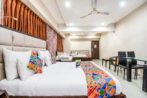 Imagen de la galería de Hotel Maan Residency Satellite Road, en Ahmedabad