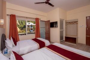 Uma cama ou camas num quarto em The Country Yard