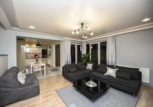 Posedenie v ubytovaní Apartament Wróbelkowo