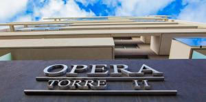 El edificio en el que está el departamento