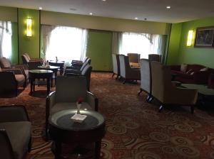 Posezení v ubytování Oasis Hotel