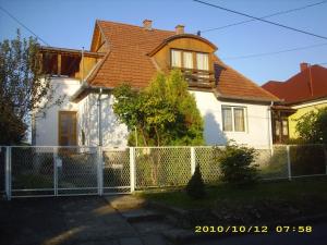 The building in which Az apartmant is located