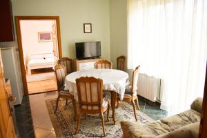 Μια τηλεόραση ή/και κέντρο ψυχαγωγίας στο Danube star 2