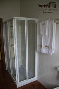 Ένα μπάνιο στο Camping Lamego Douro Valley +55 φωτογραφίες