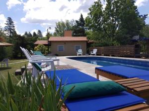 Piscine de l'établissement Cabañas Villa Gloria ou située à proximité