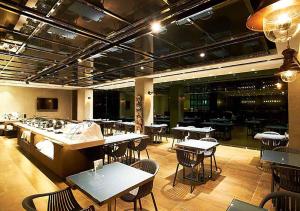 Restaurace v ubytování Royal Group Hotel Bo Ai Branch + 5 fotografií