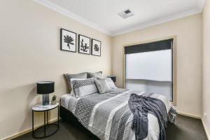 マウントガンビアにあるAccommodation On Lansell 1 being Unit 1 of 6 Lansell Streetのギャラリーの写真