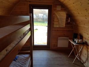 ランカスターにあるWyreside Lakes Glamping Podsのギャラリーの写真