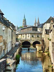 Galería fotográfica de Premiere Classe Bayeux en Bayeux