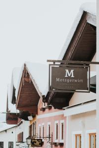 Certyfikat, podpis lub inny dokument wystawiony w obiekcie Hotel Metzgerwirt