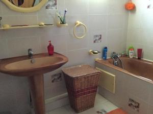 Fotografie z fotogalerie ubytování Chambre et pièce confort v destinaci La Possession