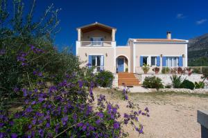 Vườn quanh Anatoli Villa