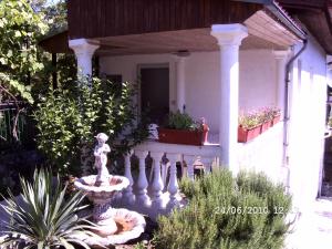 Vonkajšia záhrada v ubytovaní Villa Behija Ferienwohnung 1 Cikvenica