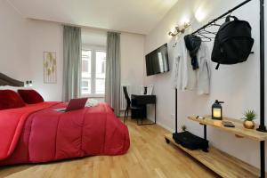A bed or beds in a room at Termini Terrace