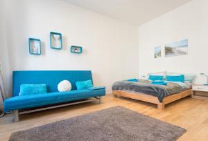 Posedenie v ubytovaní Lovely Studio Apartment Volkertmarkt