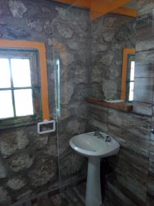 Vonios kambarys apgyvendinimo įstaigoje Posada Las Vertientes