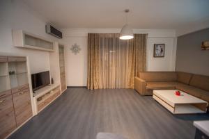 TV a/nebo společenská místnost v ubytování Easy Hotel T'bilisi