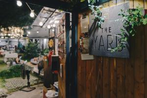 曼谷The Yard Bangkok Hostel的相册照片