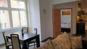 Kuchyň nebo kuchyňský kout v ubytování Villa Serena