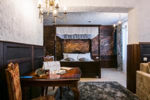 Voodi või voodid majutusasutuse Stara Pravda Hotel - History toas