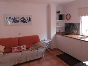 TV a/nebo společenská místnost v ubytování Urban home Aridane 1