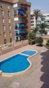 Bazén v ubytování Apartamento Venecia nebo v jeho okolí