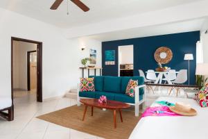 Predel za sedenje v nastanitvi White Sands Negril