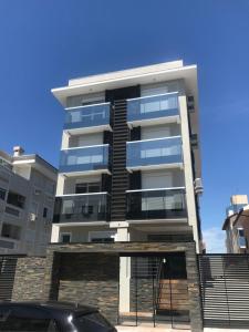 Το κτήριο όπου στεγάζεται  το διαμέρισμα