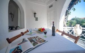 Villa Mediterranea italokat is kínál